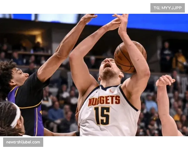 湖人雷迪克战术设计复盘 故意罚球不中方案因临场防守变化临时调整 湖人雷迪克战术设计复盘 故意罚球不中方案因临场防守变化临时调整